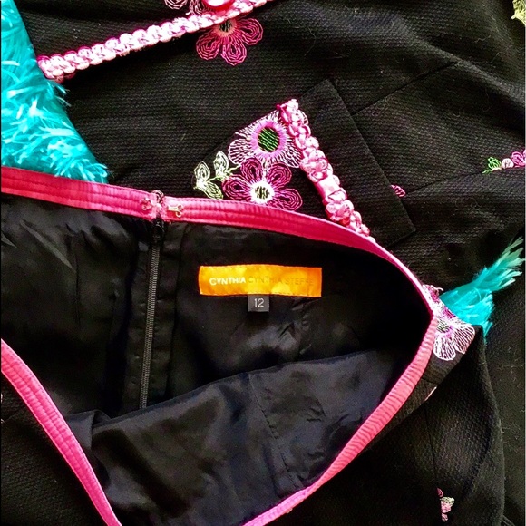 Cynthia Steffe Pink Flower Suit - Picture 3 of 8